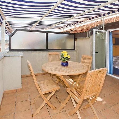 Residenza Adelaide Aparthotel Finale Ligure Εξωτερικό φωτογραφία