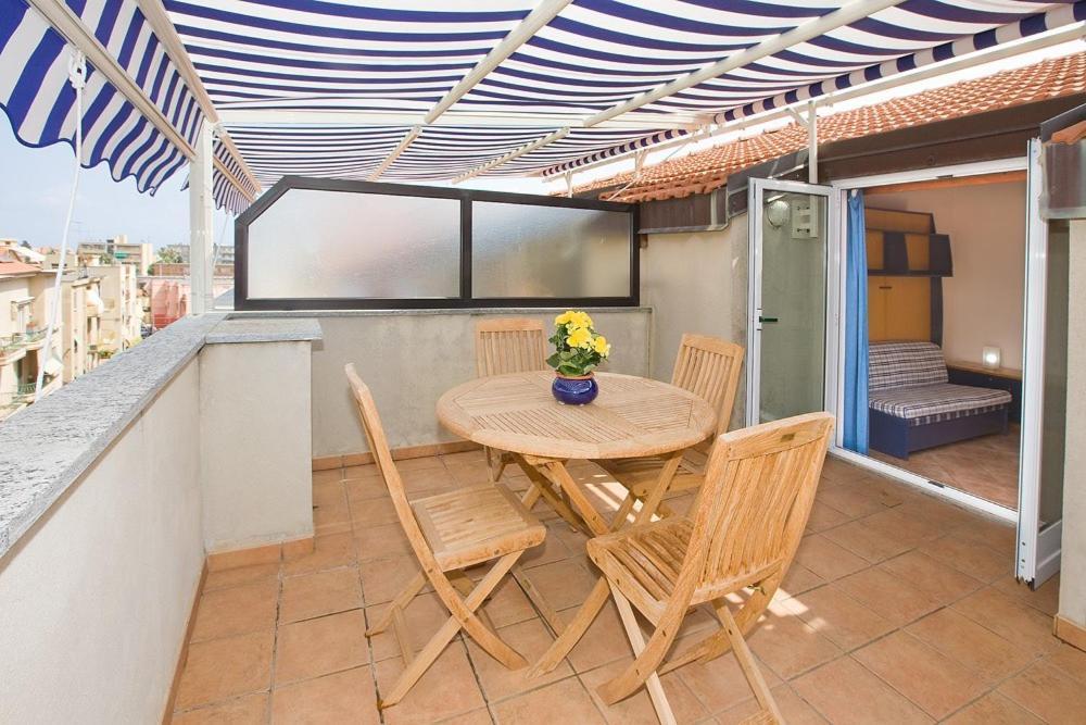 Residenza Adelaide Aparthotel Finale Ligure Εξωτερικό φωτογραφία