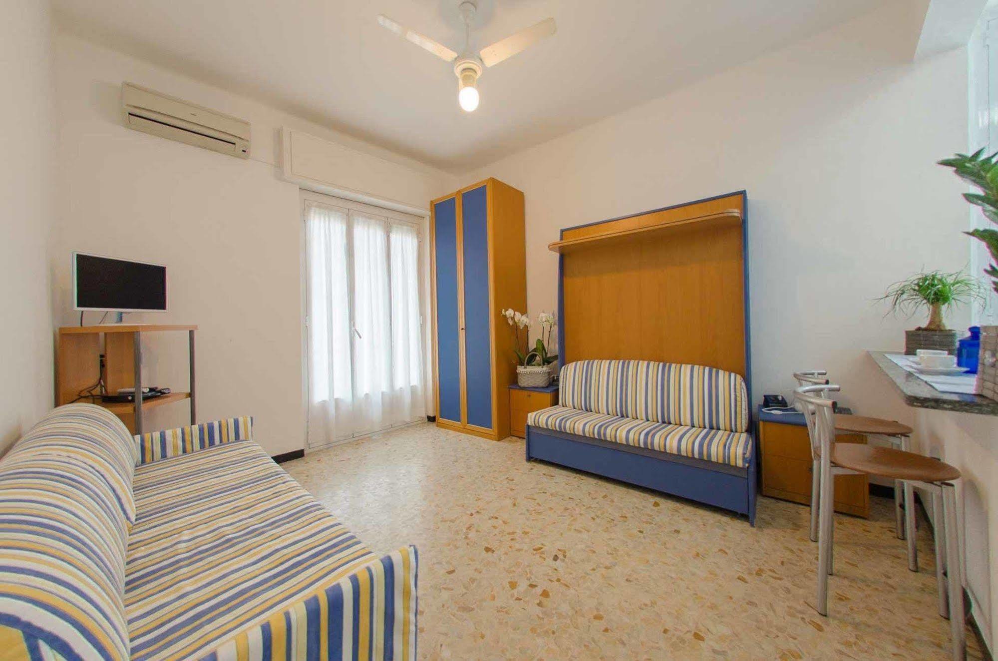 Residenza Adelaide Aparthotel Finale Ligure Εξωτερικό φωτογραφία