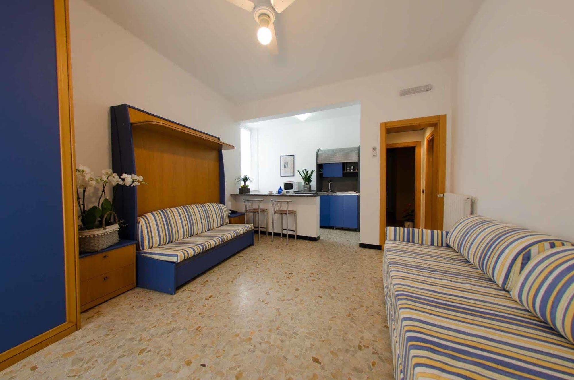 Residenza Adelaide Aparthotel Finale Ligure Εξωτερικό φωτογραφία
