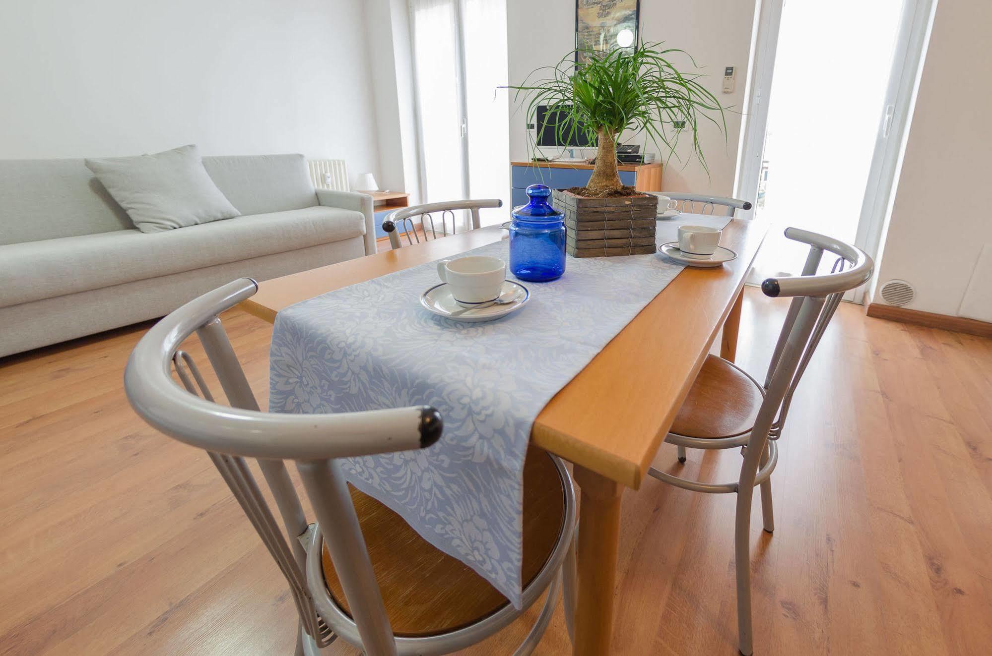 Residenza Adelaide Aparthotel Finale Ligure Εξωτερικό φωτογραφία