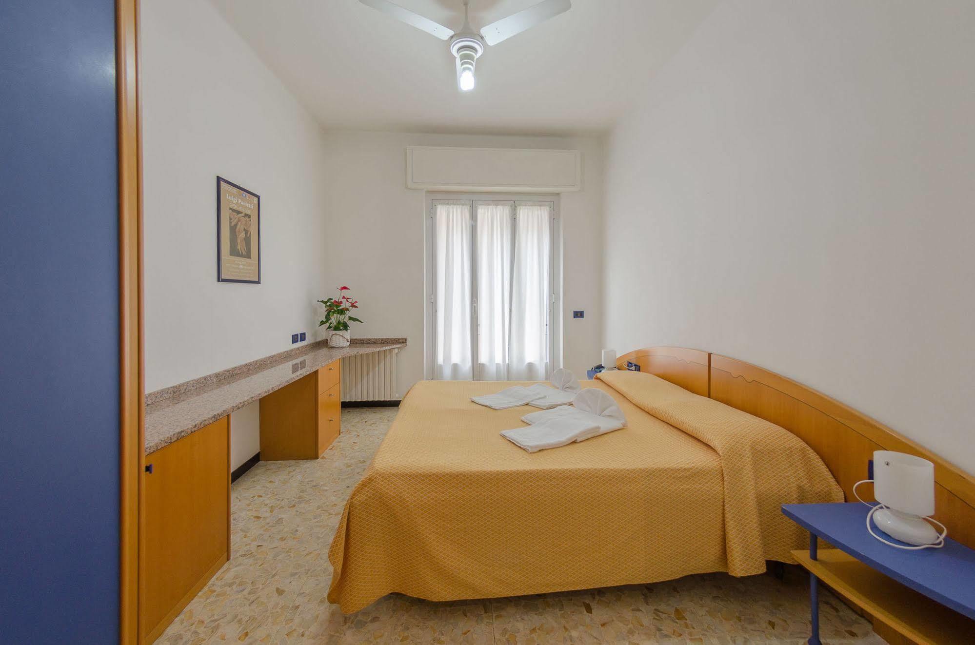 Residenza Adelaide Aparthotel Finale Ligure Εξωτερικό φωτογραφία